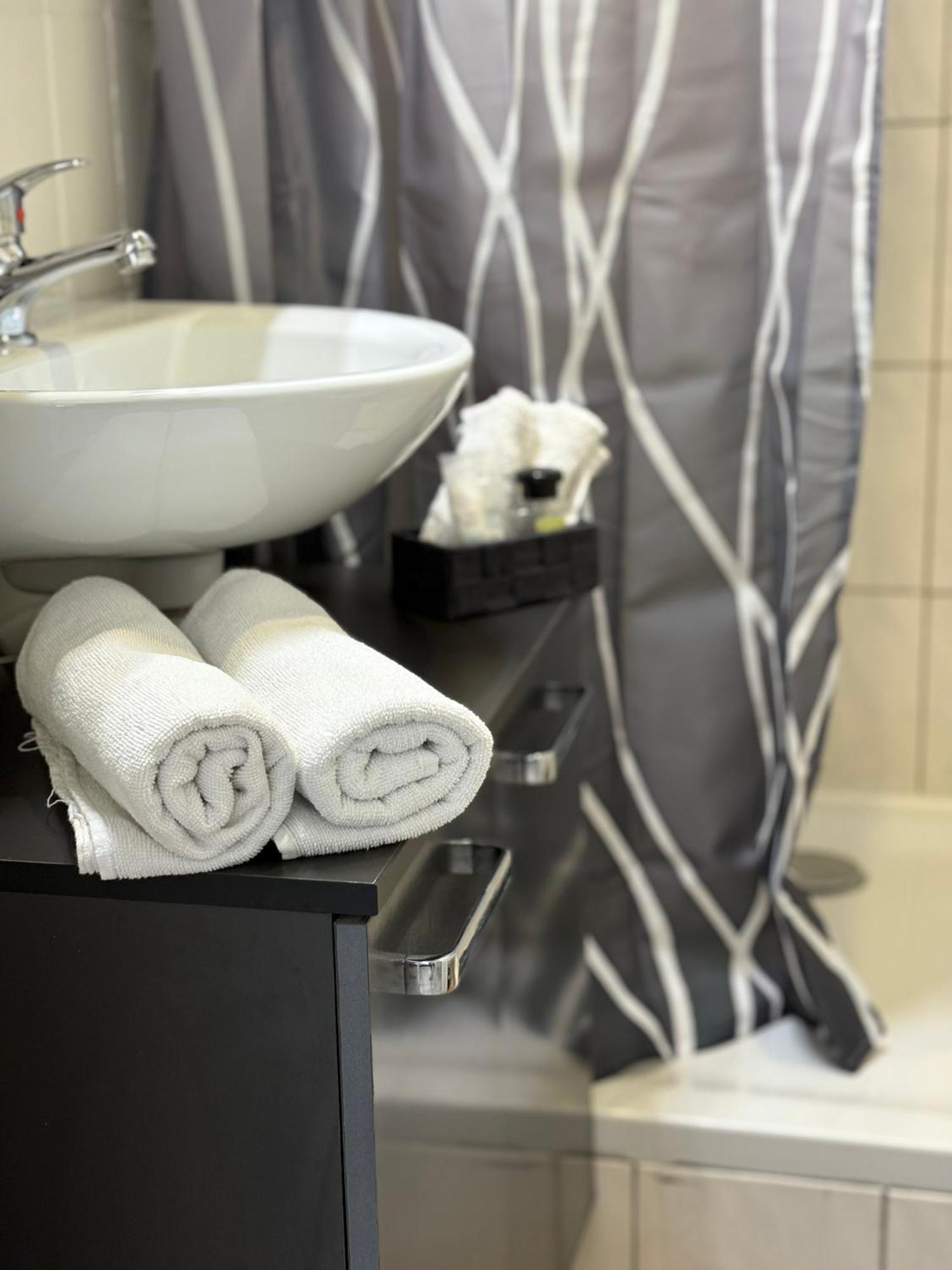 Am Fulda-Ufer Apartment Касел Екстериор снимка